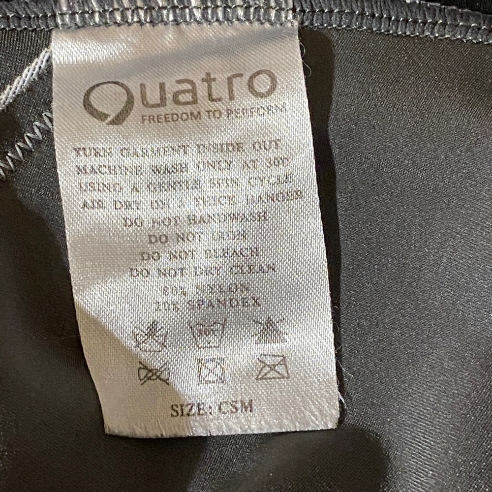 QUATRO. Girls' Metallic Gray and Black Gymnastics Leotard - Picture 4 of 8
